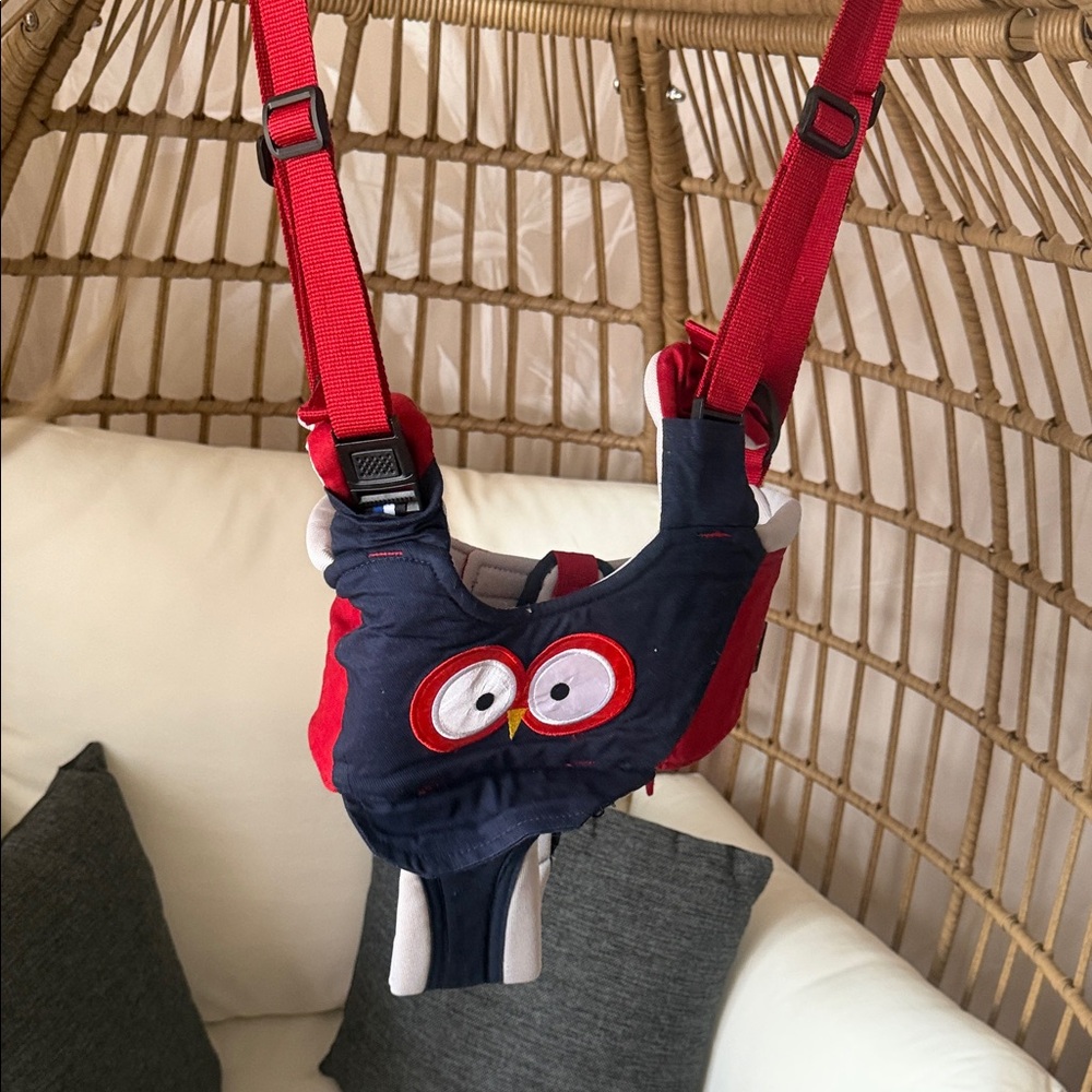 Baby Front Carrier with Owl Face - Navy and Red 🩷Never Used